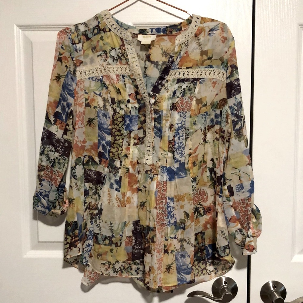 Anthropologie Maeve Abella Pintuck Floral Blouse